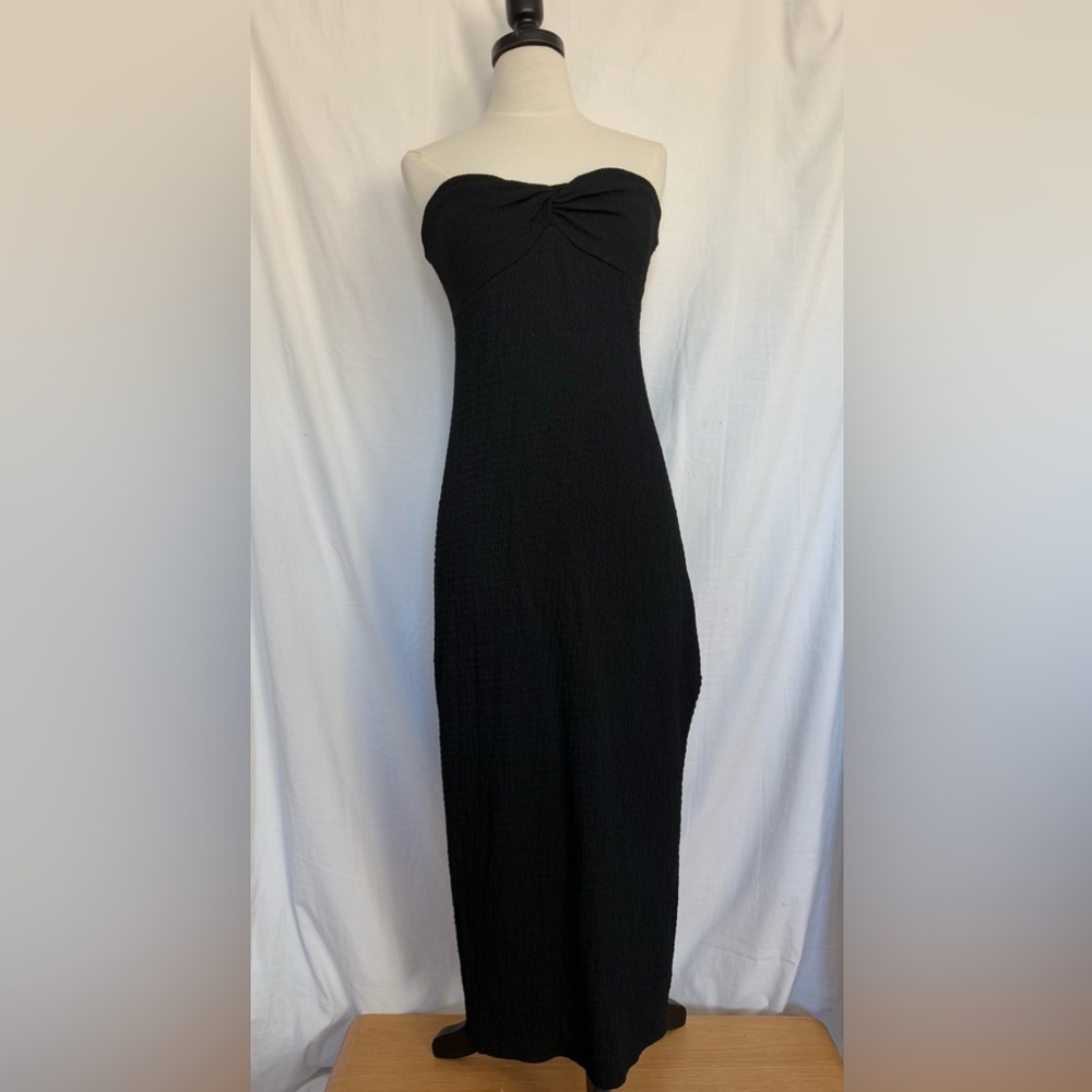 Black Strapless Dress